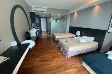 THE SHORE @ MALACCA RIVER