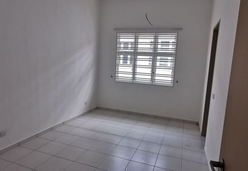 One Krubong Lake Garden