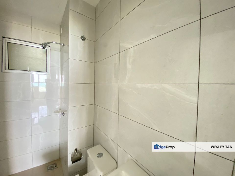 Amber Cove High Floor Seaview Apartment Melaka For Sale, Melaka, Klebang