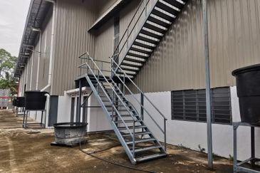 Ayer Keroh New 1 Acre Factory For Rent with ready Facilities