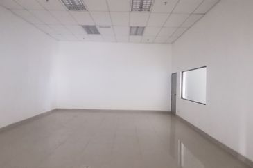 Ayer Keroh New 1 Acre Factory For Rent with ready Facilities