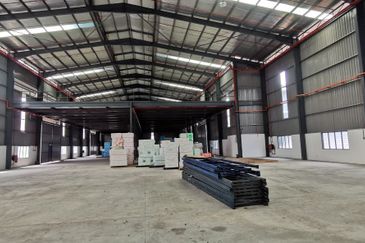 Ayer Keroh New 1 Acre Factory For Rent with ready Facilities