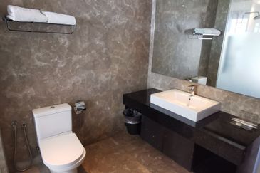 The Shore Hotel & Residences