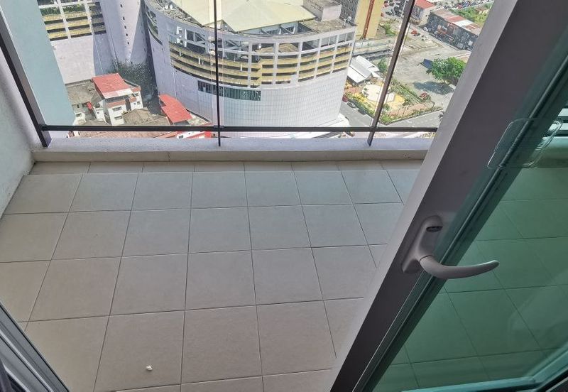 The Shore Hotel & Residences