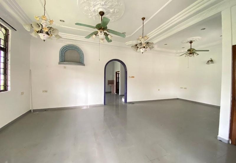 Bandar Hilir Double Storey Semi-D For Sale