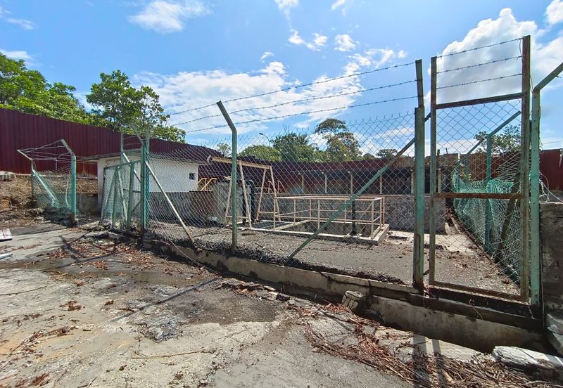 Merlimau Factory with Huge Land For Rent