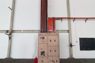 Merlimau Factory with Huge Land For Rent