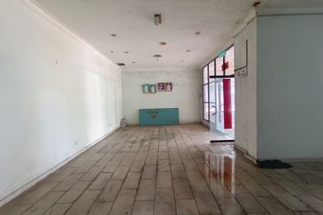 Merlimau Factory with Huge Land For Rent