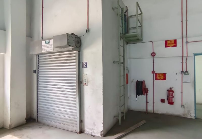 Merlimau Factory with Huge Land For Rent