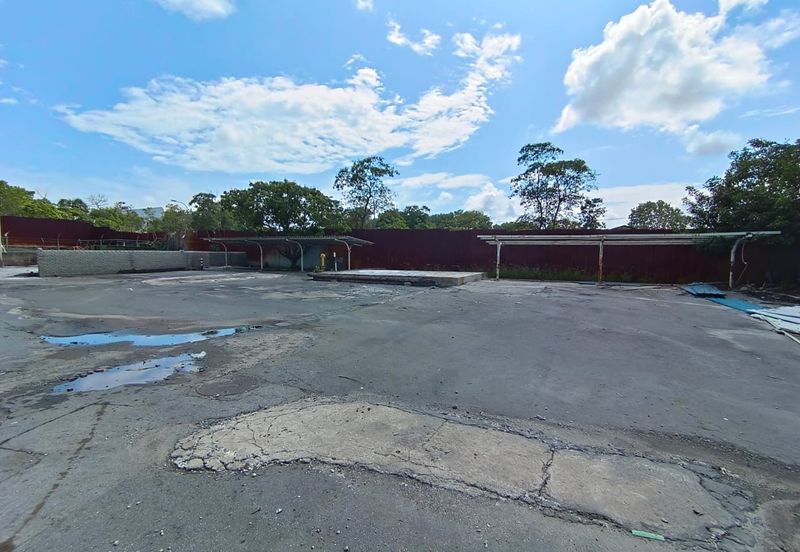 Merlimau Factory with Huge Land For Rent