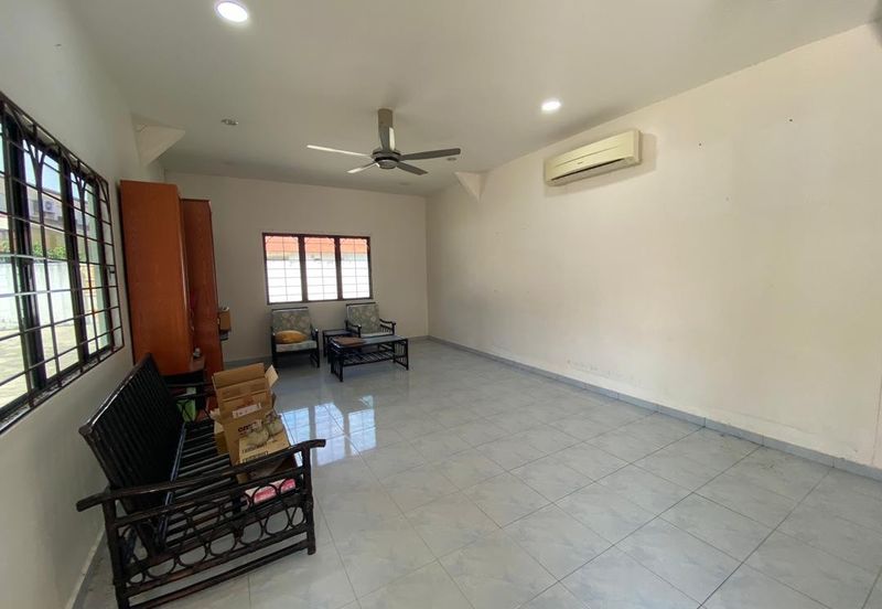 Ujong Pasir Freehold Main Road facing land for sale