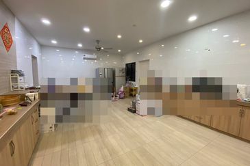 Ujong Pasir Freehold Main Road facing land for sale