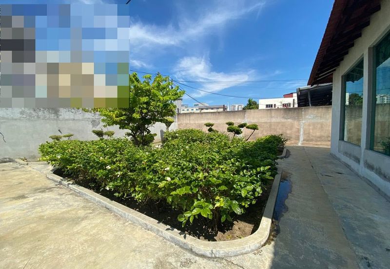 Ujong Pasir Freehold Main Road facing land for sale