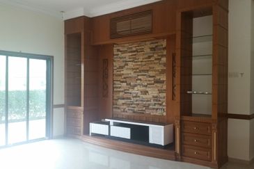 Single Store Corner Bungalow House @ Melaka Perdana Resort Homes