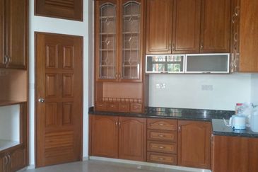 Single Store Corner Bungalow House @ Melaka Perdana Resort Homes