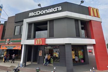 For Rent 2 Storey Corner Empty Shop @ Cheng Perdana Melaka