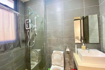 The Quartz Residence