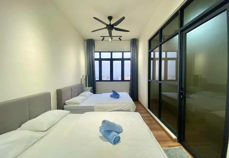 The Quartz Residence