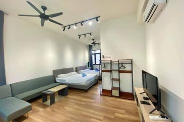 The Quartz Residence