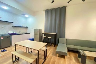 The Quartz Residence