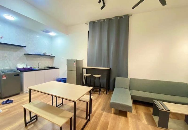 The Quartz Residence