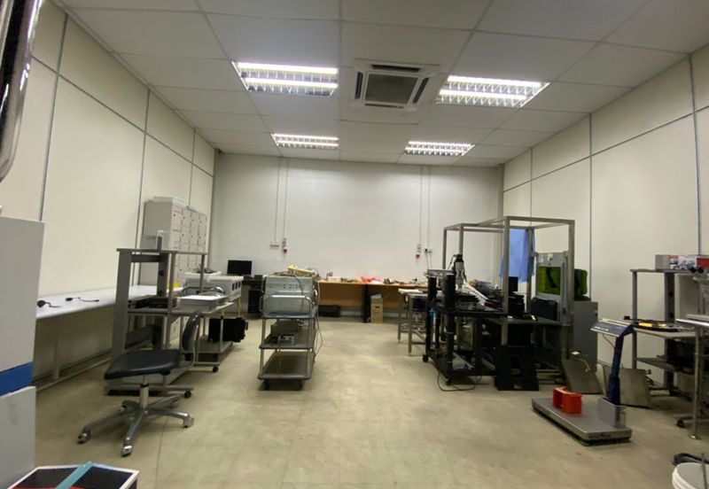 Batu Berendam Free Trade Zone Factory For Rent