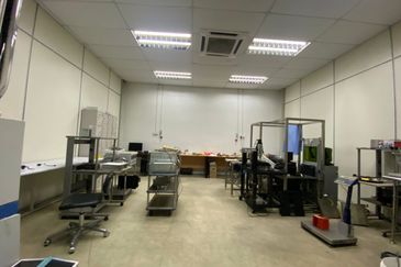 Batu Berendam Free Trade Zone Factory For Rent