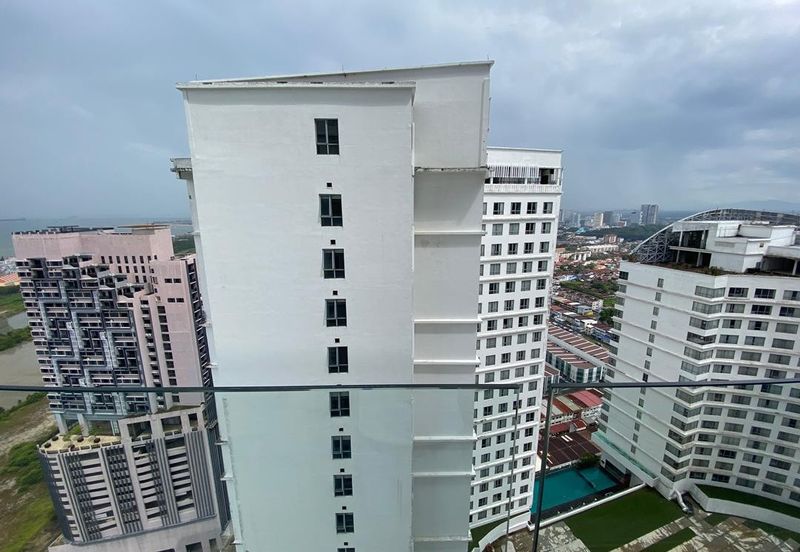 Silverscape Luxury Residences