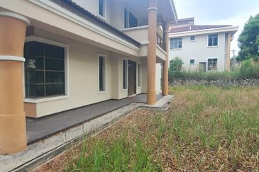 TAMAN PUNCAK BERTAM (MALIM HILL PARK)