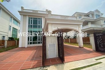 Straits Courtyard Residences