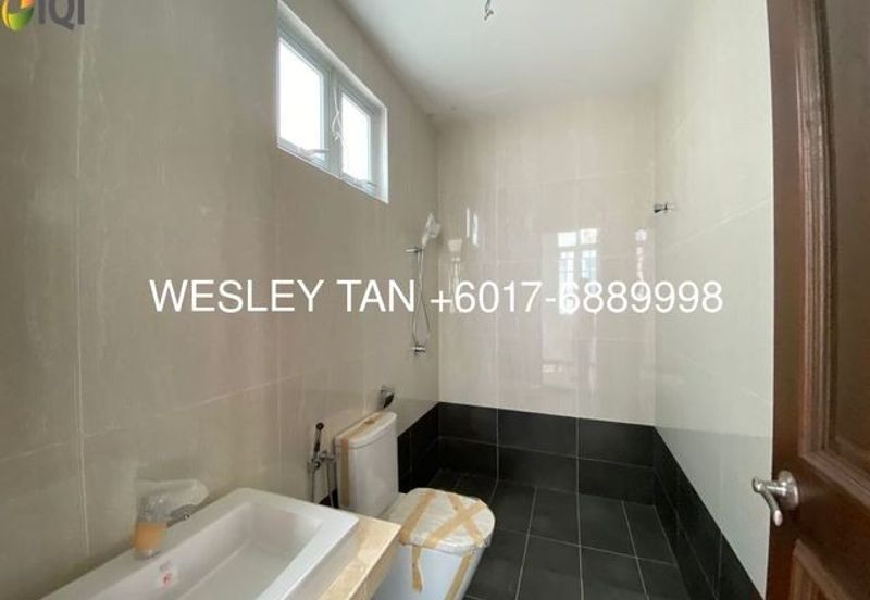 Straits Courtyard Residences