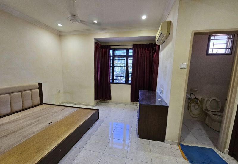 2 Storey Corner Terrace House Freehold Gated & Guarded Extra land 4,220sqft