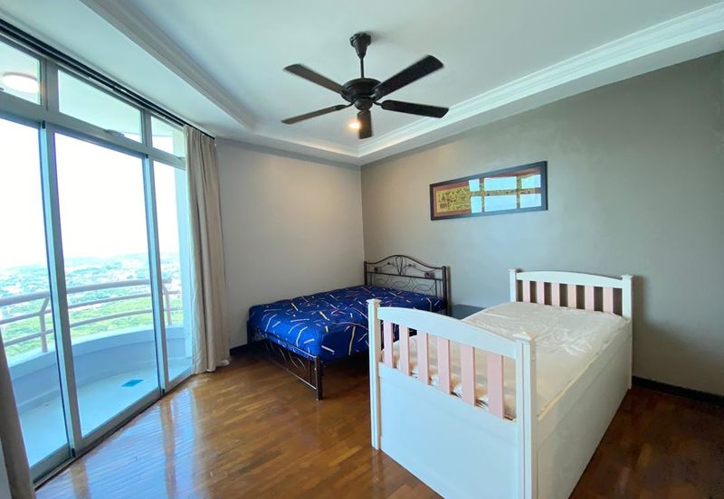 Ocean Palms Condominium