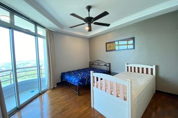 Ocean Palms Condominium