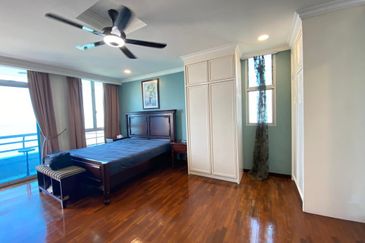 Ocean Palms Condominium