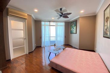 Ocean Palms Condominium