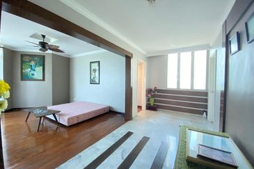 Ocean Palms Condominium