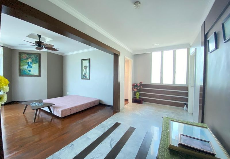 Ocean Palms Condominium