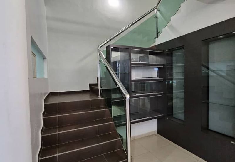 TAMAN PUNCAK BERTAM (MALIM HILL PARK)