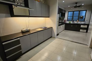 TAMAN PUNCAK BERTAM (MALIM HILL PARK)