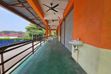 For Sale Double Storey Shop with Basement (Corner Lot)