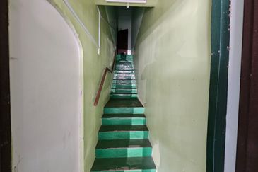 For Sale Double Storey Shop with Basement (Corner Lot)