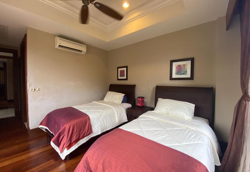 CASA DEL RIO RESIDENCES