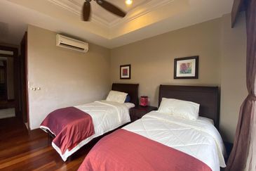 CASA DEL RIO RESIDENCES