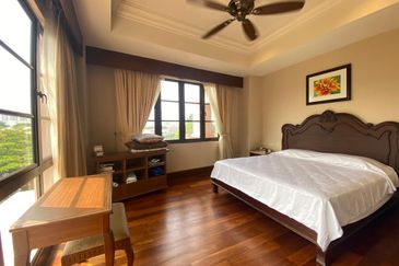 CASA DEL RIO RESIDENCES