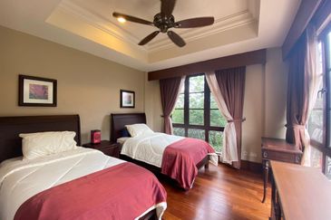 CASA DEL RIO RESIDENCES