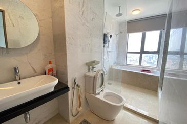 Silverscape Luxury Residences