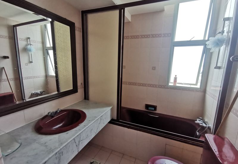 Ocean Palms Condominium