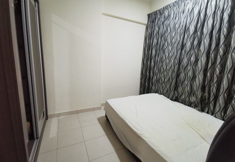 2 Bedrooms @ Tropicana Res for Rent