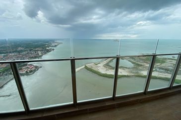 Silverscape Luxury Residences